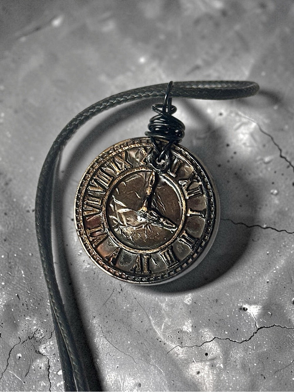 5 For $25💫Steampunk Style Bronze Clock Roman Numeral Pendant Necklace